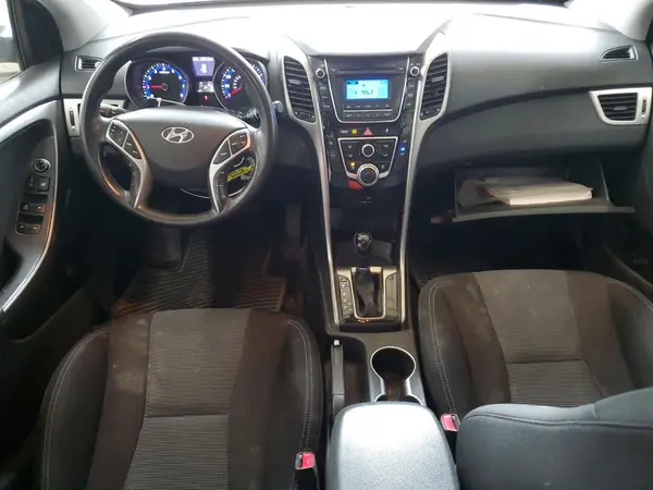 KMHD35LH3HU376781 2017 HYUNDAI ELANTRA - Image 8