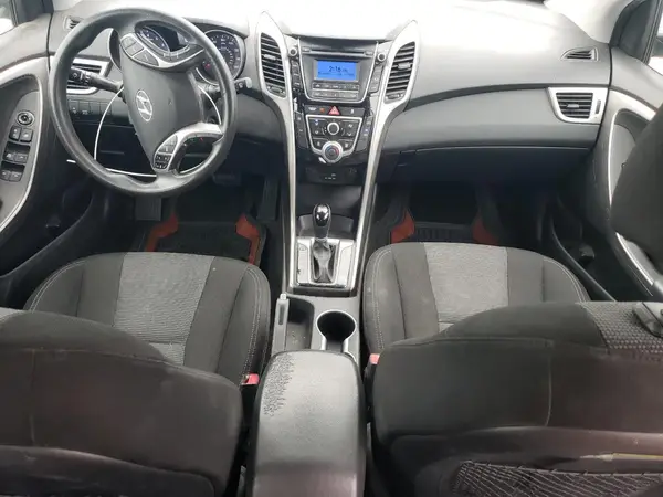 KMHD35LH3HU380944 2017 HYUNDAI ELANTRA - Image 8