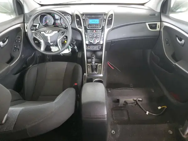 KMHD35LH3HU381432 2017 HYUNDAI ELANTRA - Image 8