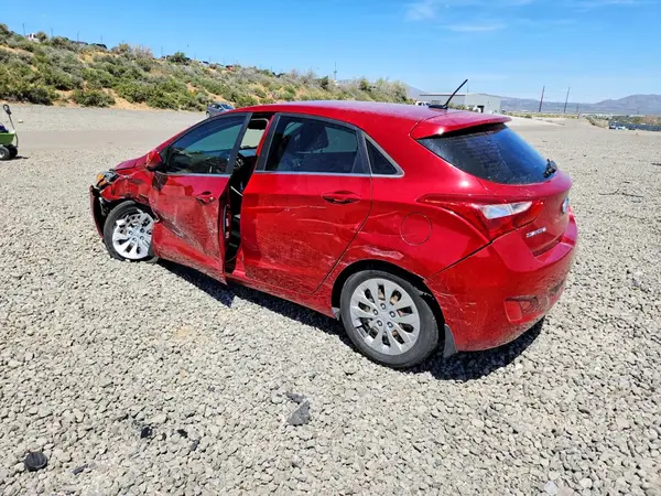 KMHD35LH3HU383052 2017 HYUNDAI ELANTRA - Image 2