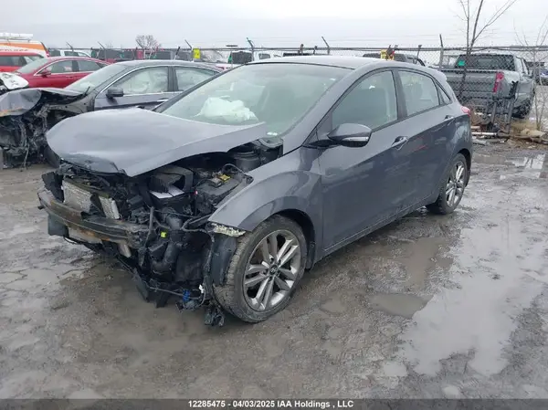 KMHD35LH3HU384685 2017 HYUNDAI ELANTRA - Image 2