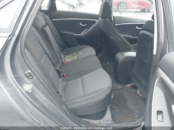 KMHD35LH3HU384685 2017 HYUNDAI ELANTRA - Image 8