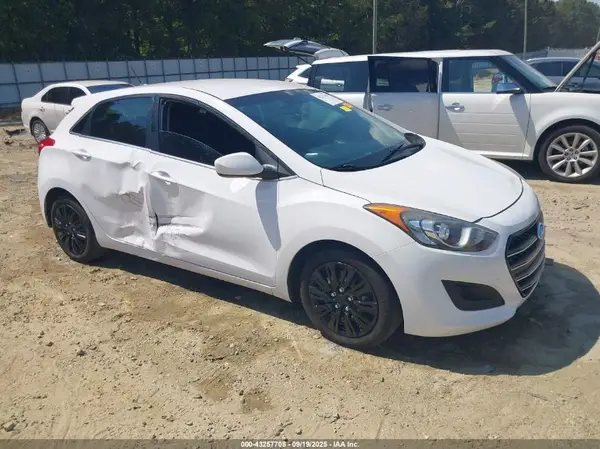 KMHD35LH4GU252968 2016 HYUNDAI ELANTRA - Image 1
