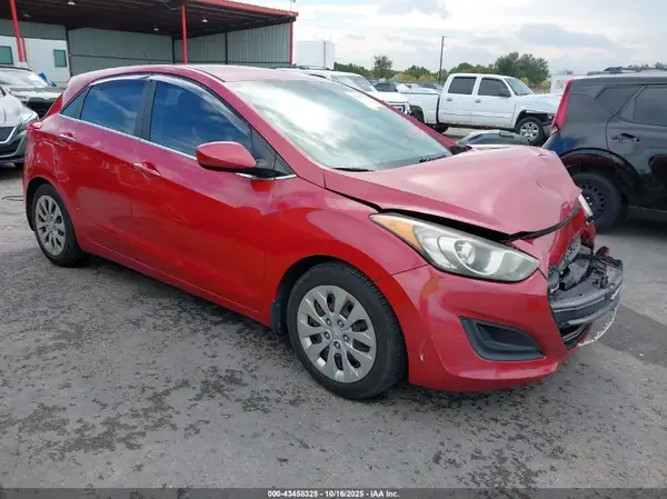 KMHD35LH4GU259242 2016 HYUNDAI ELANTRA - Image 1