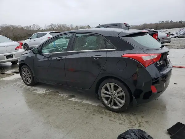 KMHD35LH4GU263730 2016 HYUNDAI ELANTRA - Image 2