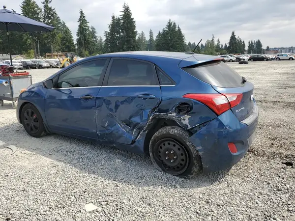KMHD35LH4GU271455 2016 HYUNDAI ELANTRA - Image 2