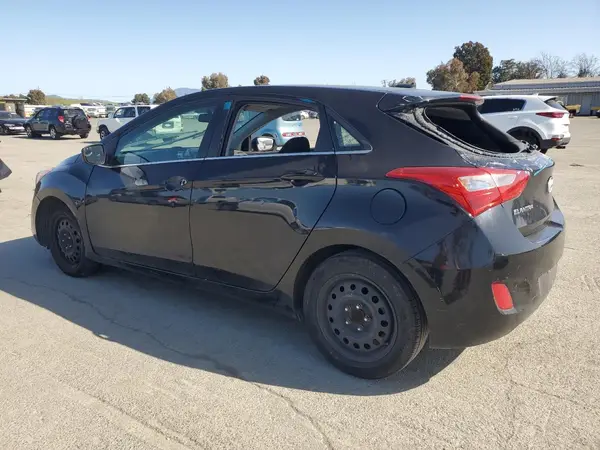 KMHD35LH4GU272041 2016 HYUNDAI ELANTRA - Image 2