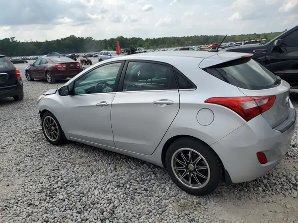 KMHD35LH4GU273528 2016 HYUNDAI ELANTRA - Image 2