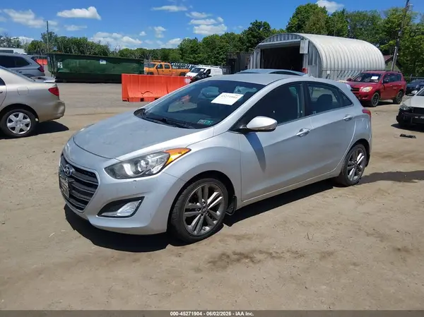 KMHD35LH4GU275134 2016 HYUNDAI ELANTRA - Image 2