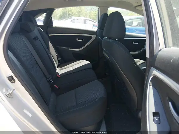 KMHD35LH4GU275134 2016 HYUNDAI ELANTRA - Image 8