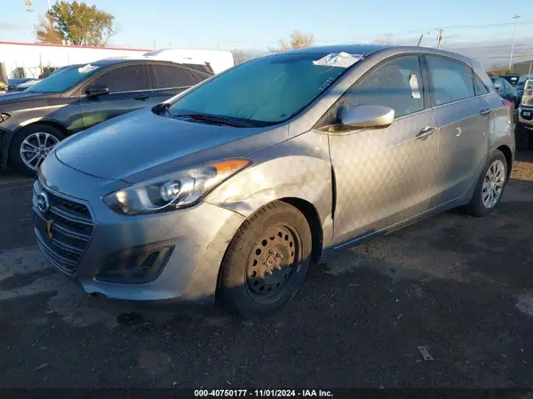 KMHD35LH4GU277725 2016 HYUNDAI ELANTRA - Image 2