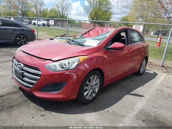 KMHD35LH4GU284044 2016 HYUNDAI ELANTRA - Image 2