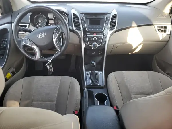 KMHD35LH4GU289406 2016 HYUNDAI ELANTRA - Image 8