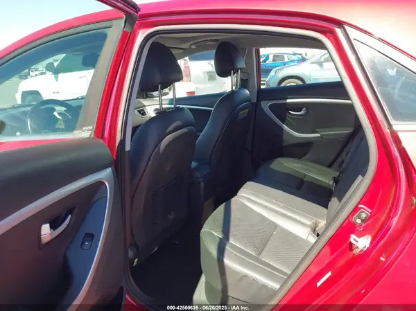 KMHD35LH4GU293956 2016 HYUNDAI ELANTRA - Image 8