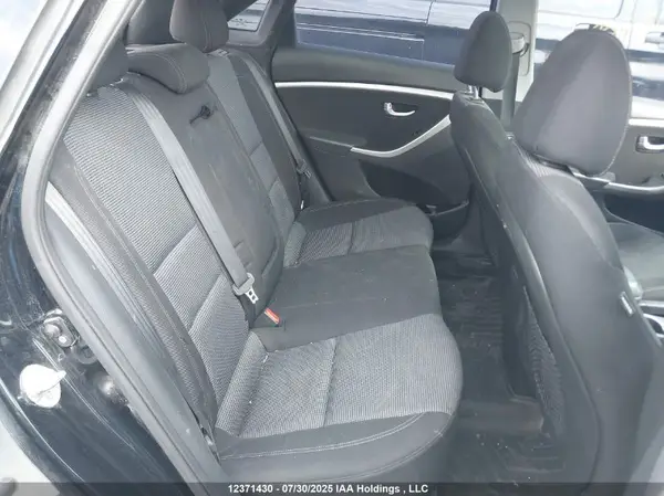 KMHD35LH4GU297733 2016 HYUNDAI ELANTRA - Image 8