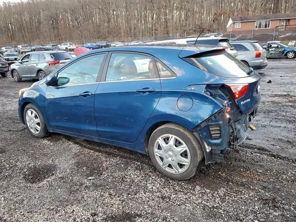 KMHD35LH4GU297845 2016 HYUNDAI ELANTRA - Image 2