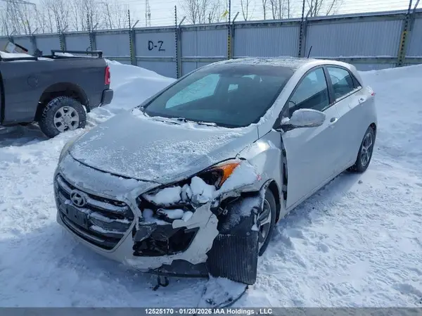KMHD35LH4GU298235 2016 HYUNDAI ELANTRA - Image 2