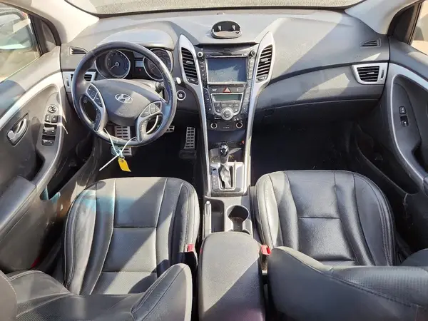 KMHD35LH4GU300114 2016 HYUNDAI ELANTRA - Image 8