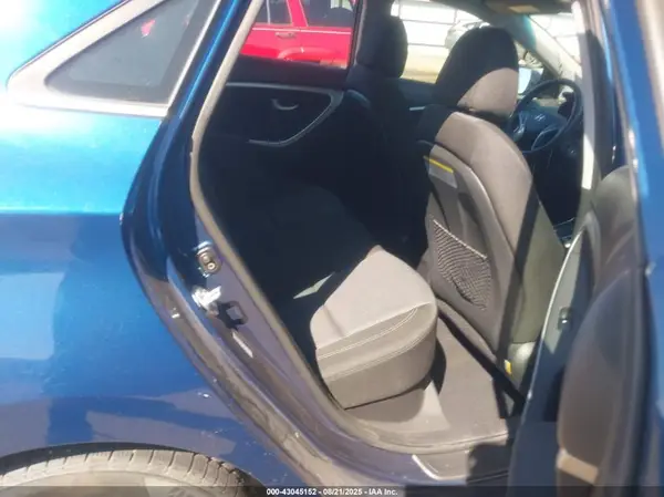 KMHD35LH4GU302624 2016 HYUNDAI ELANTRA - Image 8