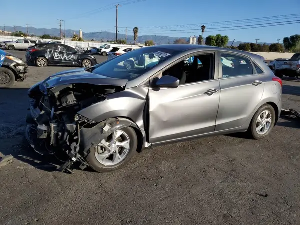 KMHD35LH4GU302901 2016 HYUNDAI ELANTRA - Image 1