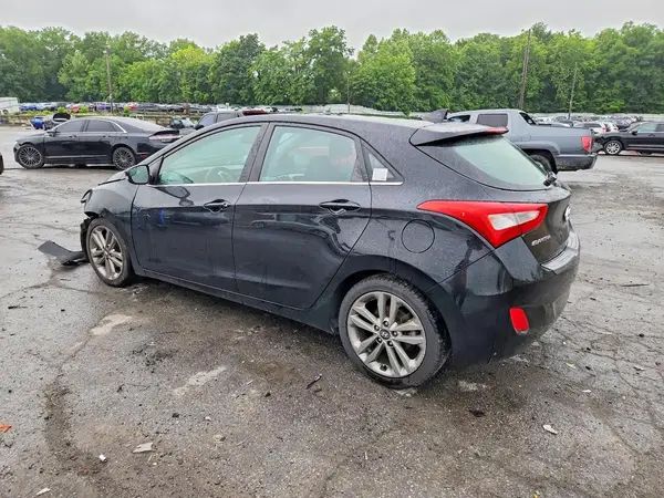 KMHD35LH4GU305118 2016 HYUNDAI ELANTRA - Image 2