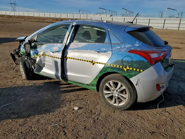 KMHD35LH4GU305152 2016 HYUNDAI ELANTRA - Image 2
