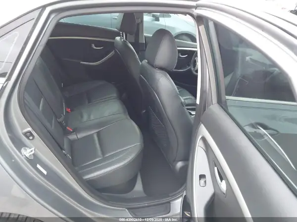 KMHD35LH4GU307340 2016 HYUNDAI ELANTRA - Image 8