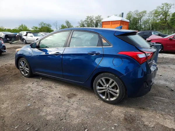 KMHD35LH4GU308679 2016 HYUNDAI ELANTRA - Image 2