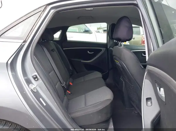 KMHD35LH4GU310254 2016 HYUNDAI ELANTRA - Image 8