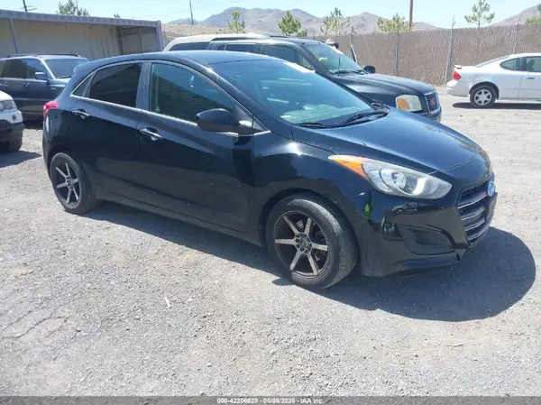 KMHD35LH4GU315096 2016 HYUNDAI ELANTRA - Image 1