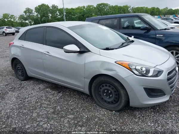 KMHD35LH4GU326129 2016 HYUNDAI ELANTRA - Image 1