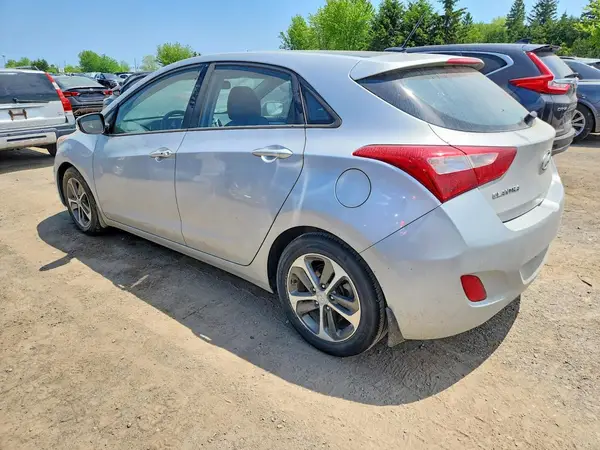 KMHD35LH4GU328656 2016 HYUNDAI ELANTRA - Image 2