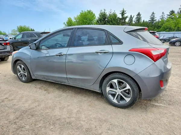 KMHD35LH4GU328771 2016 HYUNDAI ELANTRA - Image 2