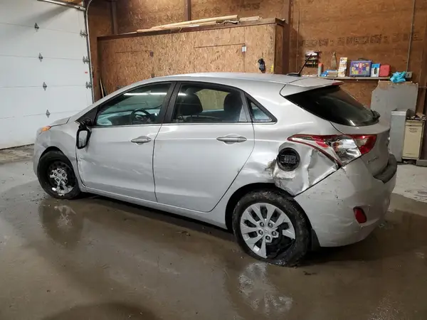 KMHD35LH4GU332237 2016 HYUNDAI ELANTRA - Image 2