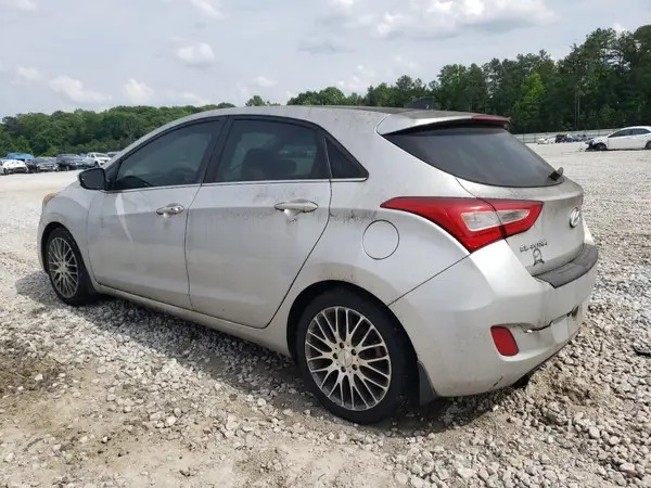 KMHD35LH4GU333243 2016 HYUNDAI ELANTRA - Image 2