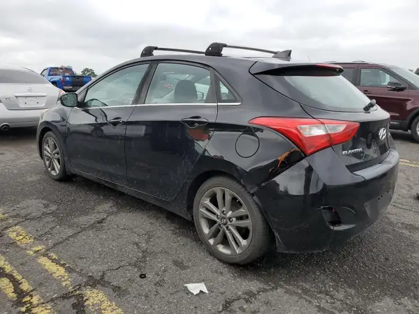 KMHD35LH4GU337163 2016 HYUNDAI ELANTRA - Image 2