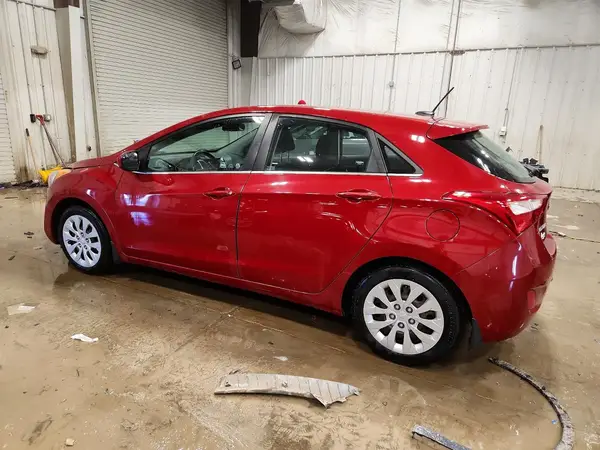 KMHD35LH4GU337583 2016 HYUNDAI ELANTRA - Image 2