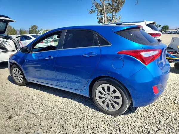 KMHD35LH4HU351534 2017 HYUNDAI ELANTRA - Image 2