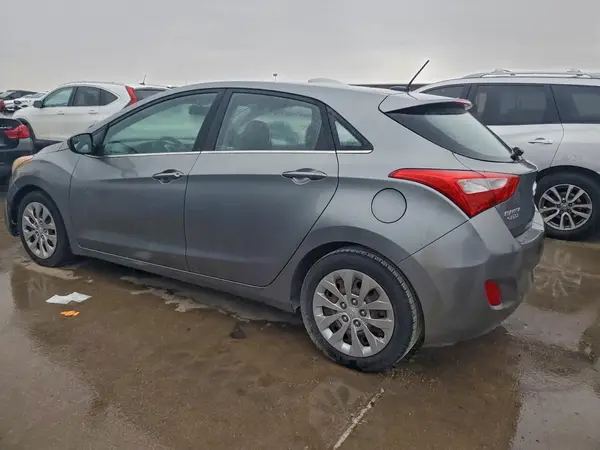 KMHD35LH4HU353302 2017 HYUNDAI ELANTRA - Image 2