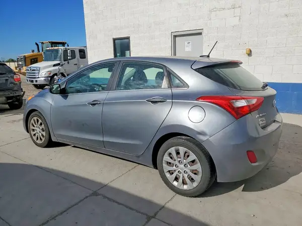 KMHD35LH4HU353316 2017 HYUNDAI ELANTRA - Image 2