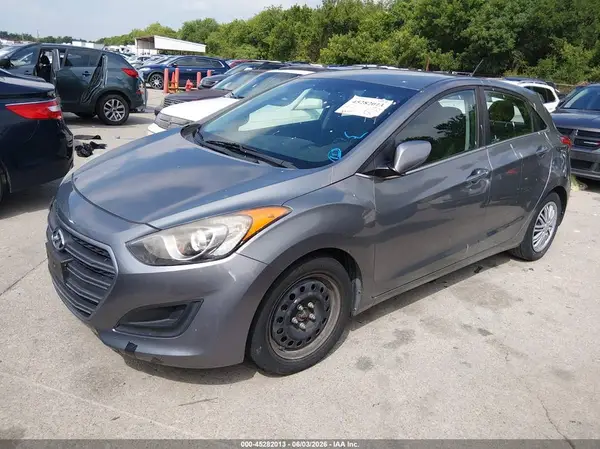 KMHD35LH4HU367488 2017 HYUNDAI ELANTRA - Image 2
