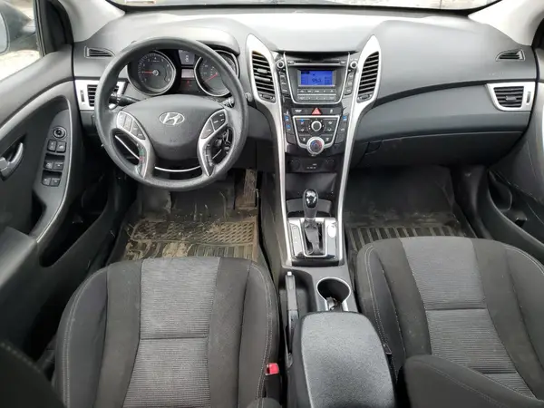 KMHD35LH4HU369807 2017 HYUNDAI ELANTRA - Image 8