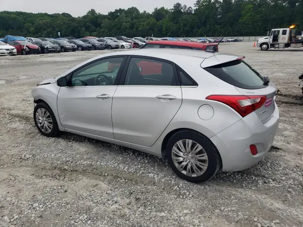KMHD35LH4HU371055 2017 HYUNDAI ELANTRA - Image 2