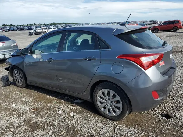 KMHD35LH4HU376773 2017 HYUNDAI ELANTRA - Image 2