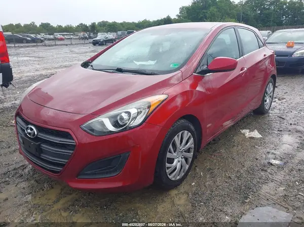 KMHD35LH4HU377115 2017 HYUNDAI ELANTRA - Image 2