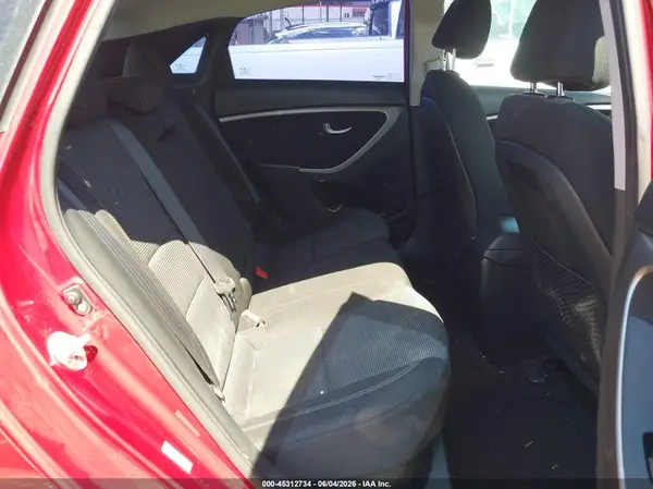 KMHD35LH4HU380063 2017 HYUNDAI ELANTRA - Image 8