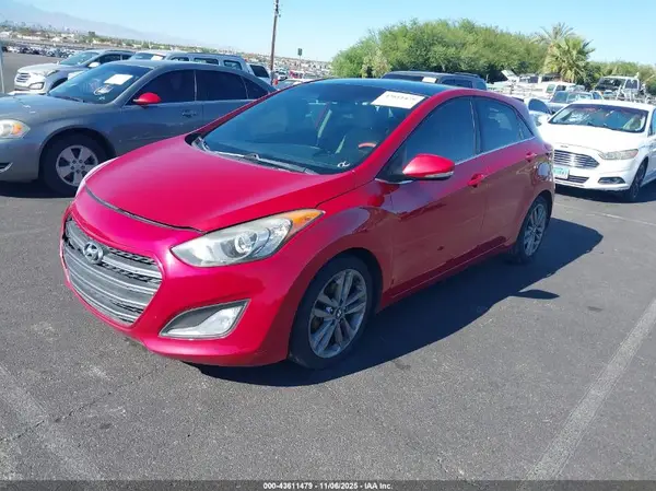 KMHD35LH5GU262960 2016 HYUNDAI ELANTRA - Image 2