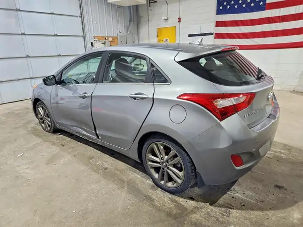 KMHD35LH5GU264739 2016 HYUNDAI ELANTRA - Image 2