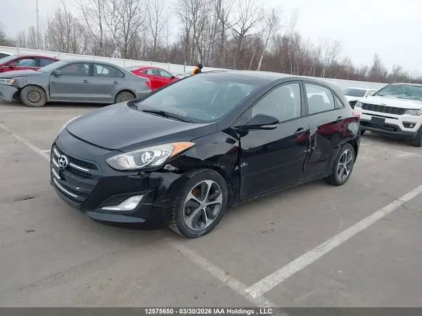 KMHD35LH5GU268502 2016 HYUNDAI ELANTRA - Image 2