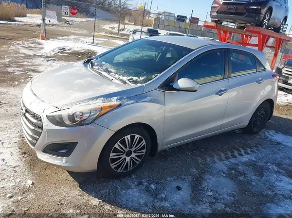 KMHD35LH5GU270072 2016 HYUNDAI ELANTRA - Image 2